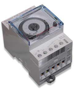 Time clock MicroRex SuWi T31 24h w/autom. time change